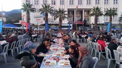 Aydınlılar, Büyükşehirin iftar sofralarında buluşuyor