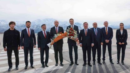 Bakan Bayraktar Erzincan’da