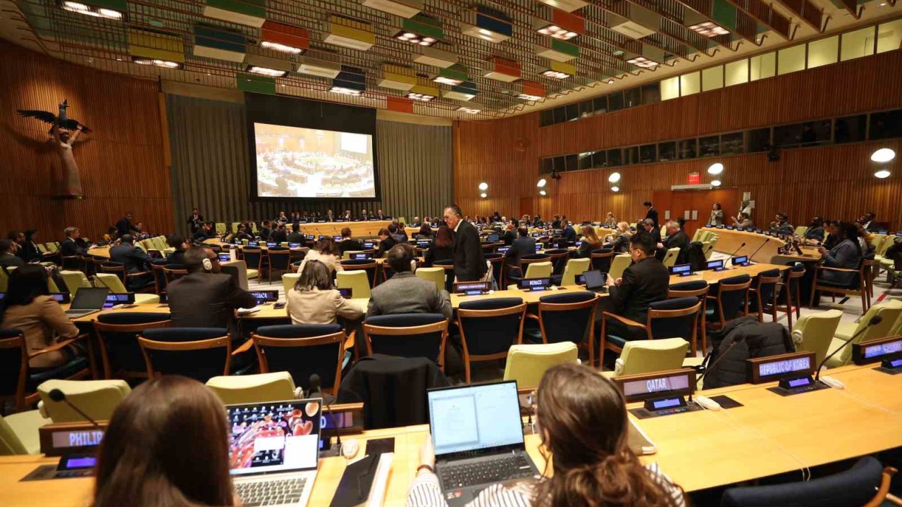 Bakan Kurum: "COP31 Başkanlığı olarak tüm insanlık için harekete geçiyoruz"