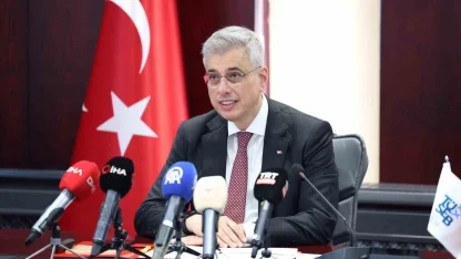 Bakan Memişoğlu: "ODTÜ gibi bilim yuvalarımızın desteğiyle sağlık sanayisini dünyanın en iyi teknolojisi haline getireceğiz"