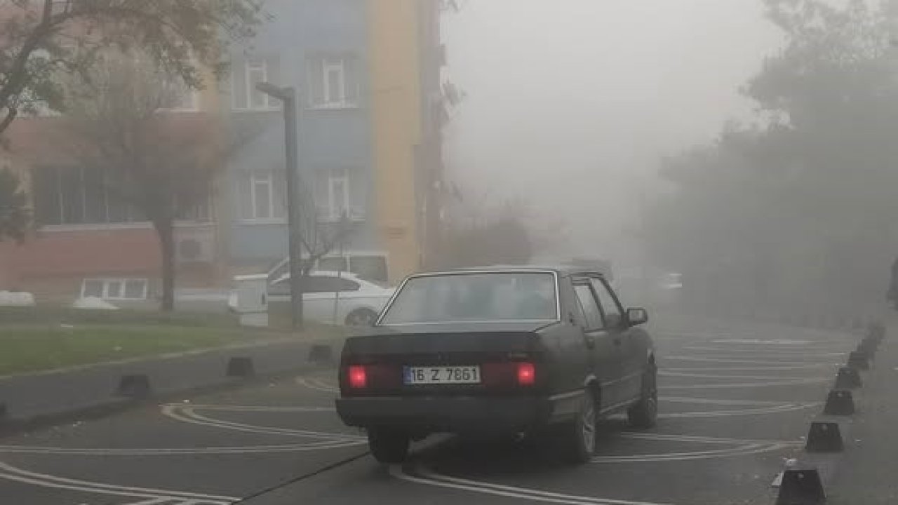 Balıkesir’de sis etkili oluyor