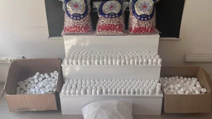 Balıkesir’de uyuşturucu operasyonunda 2 kişi tutuklandı