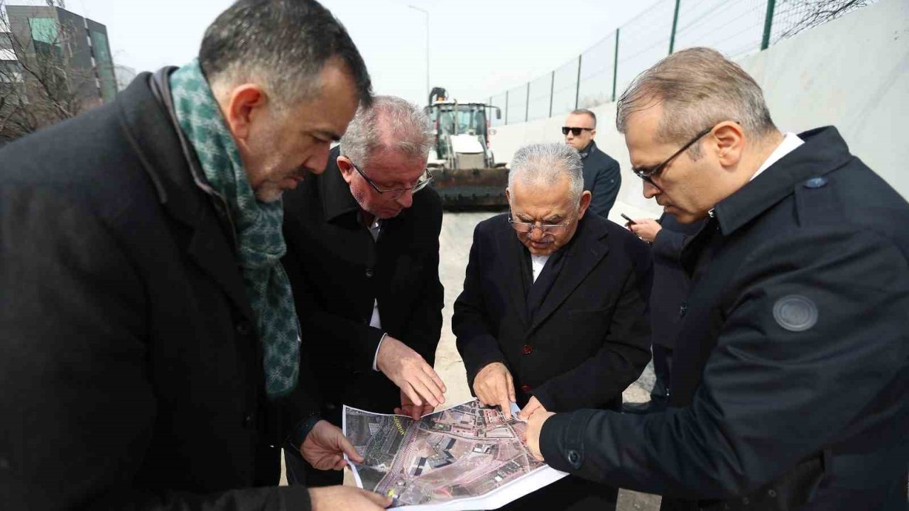 Başkan Büyükkılıç: "Kartal Kavşağı projesi, bayramdan hemen sonra başlıyor"