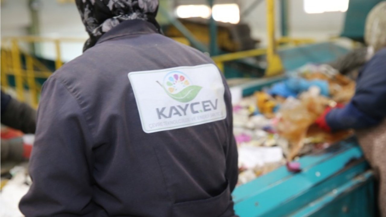 Başkan Çolakbayrakdar: "Sıfır atıkla hem çevreyi koruyor hem ekonomiye katkı sağlıyoruz"