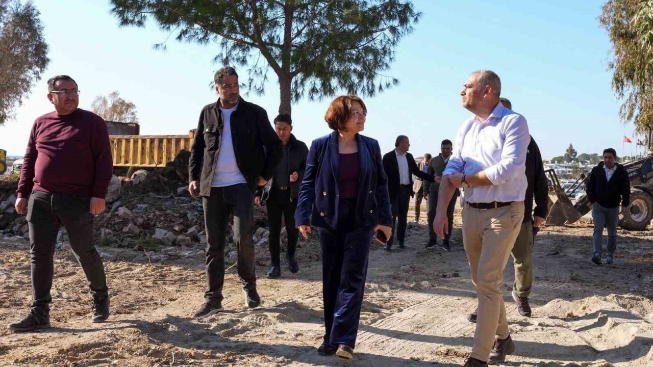 Başkan Gençay: "Mavişehir’de Atatürk Kültür ve Yaşam Alanı hızla yükseliyor"