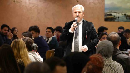 Başkan Palancıoğlu, gençlerle iftar sofrasında buluştu