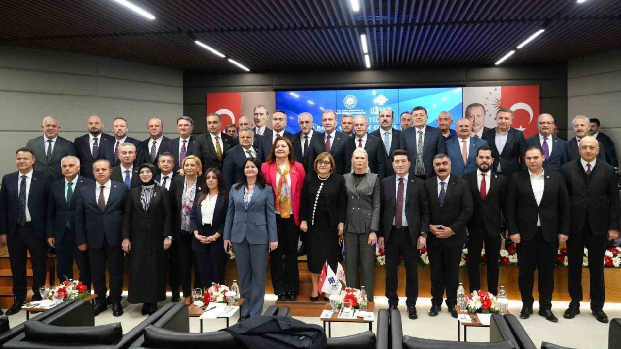 Başkan Subaşı İLBANK Olağan Genel Kurul Toplantısına katıldı