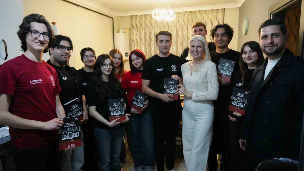 Başkan Subaşı, öğrencilerin iftar sofralarına konuk oldu