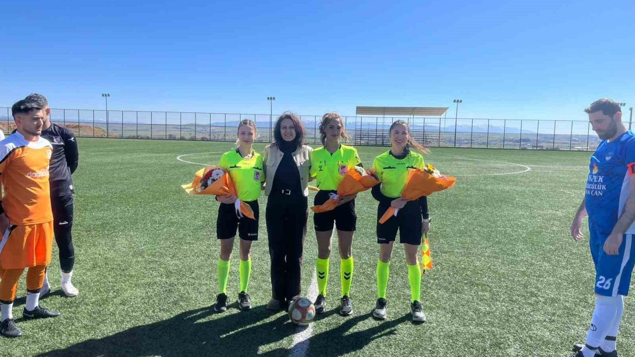 Başkan Yalım ve ekibi tüm gün çeşitli etkinliklerde vatandaşla bir araya geldi