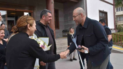 Başkan Zencirci, hastane çıkışı eve uğramadan belediyeye uğradı