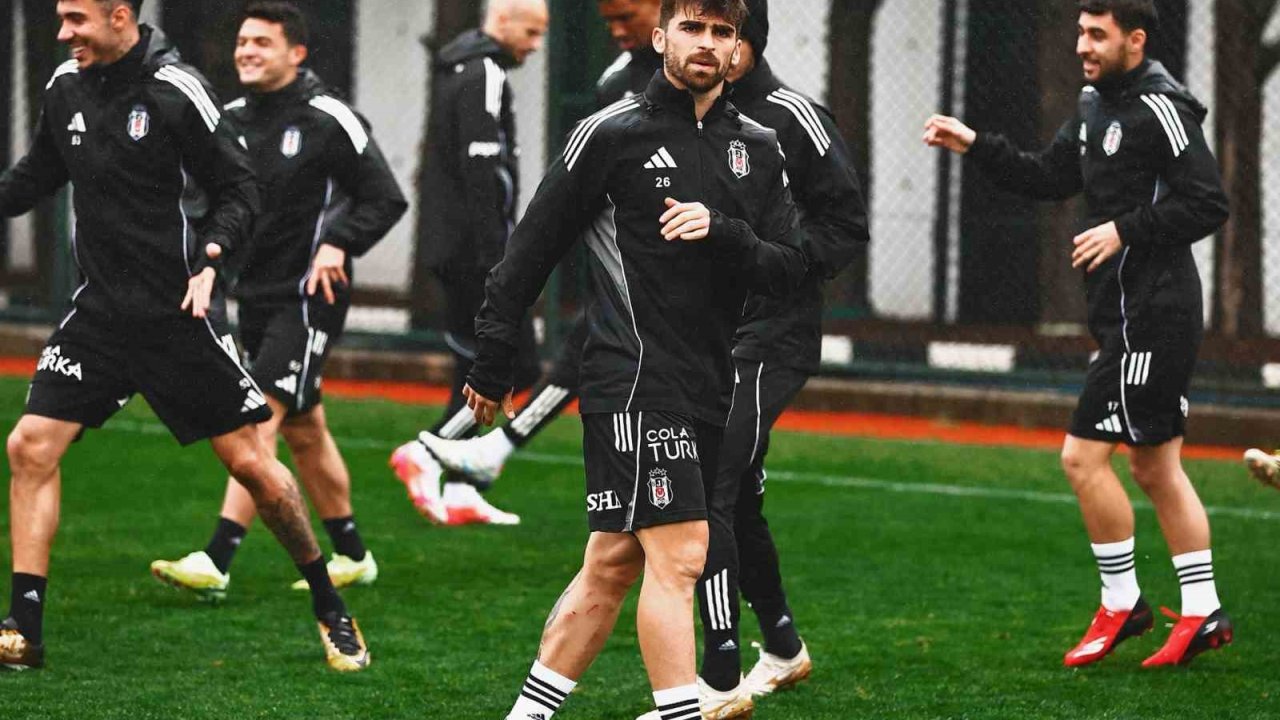 Beşiktaş, Fenerbahçe maçı hazırlıklarını sürdürdü