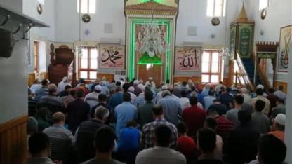 BİR RAMAZANI DAHA TÜKETTİK... CAMİLER VERİMSİZ, İMAMLAR İLGİSİZ, DİYANET GAYRET-İ DİNİYESİZ...