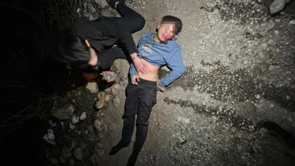 Bisikletli çocuğa otomobil çarptı