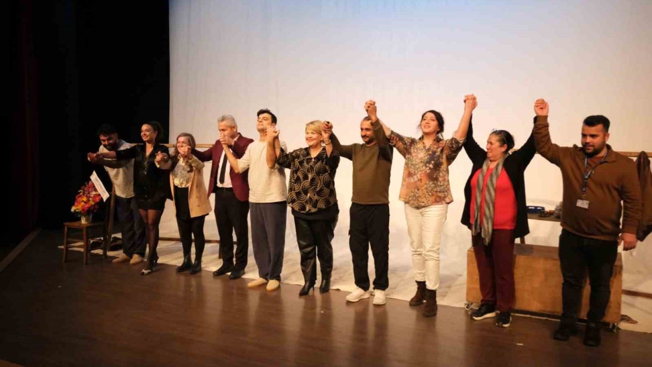 Bodrum Belediyesi Şehir Tiyatrosu 9 yaşında