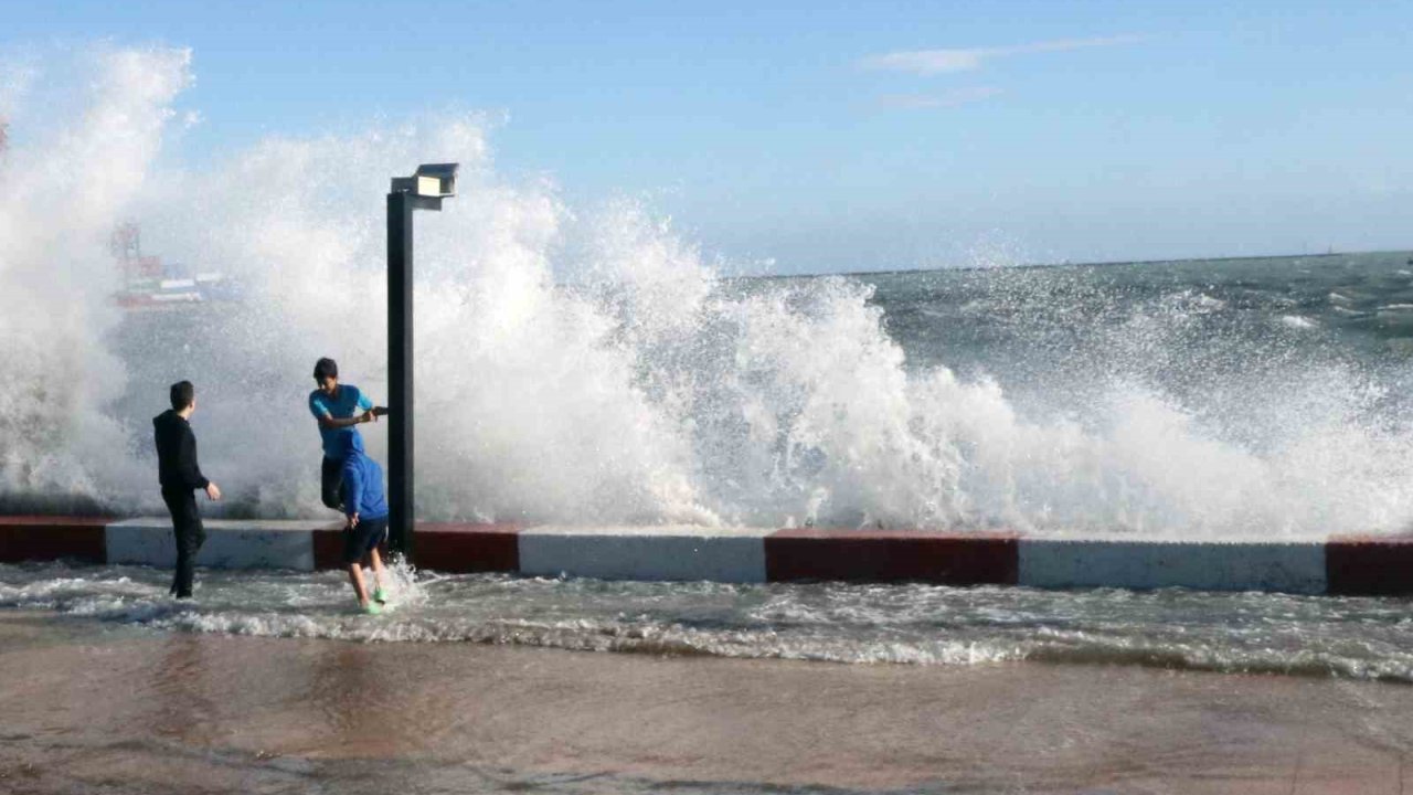 Bodrum-Fethiye arası denizlerde fırtına uyarısı