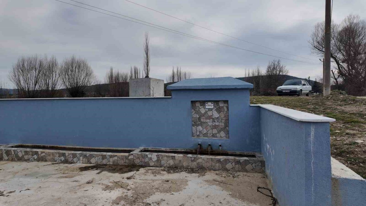 Bu tarihi çeşme 156 yıldır durmadan akıyor