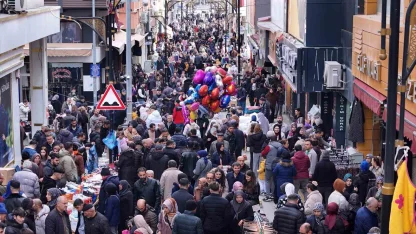 Burası ne Beyoğlu ne de Taksim: Sivas’ta cadde ve sokaklar doldu taştı