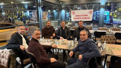 Burhaniye’de Adalet Sen üyelerine iftar verdi