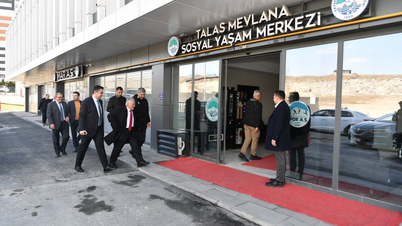 Büyükkılıç ve Boyraz, Talas Mevlana Sosyal Yaşam Merkezi’ni ziyaret etti
