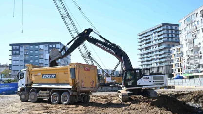 Büyükşehir’in ulaşım projeleri devam ediyor