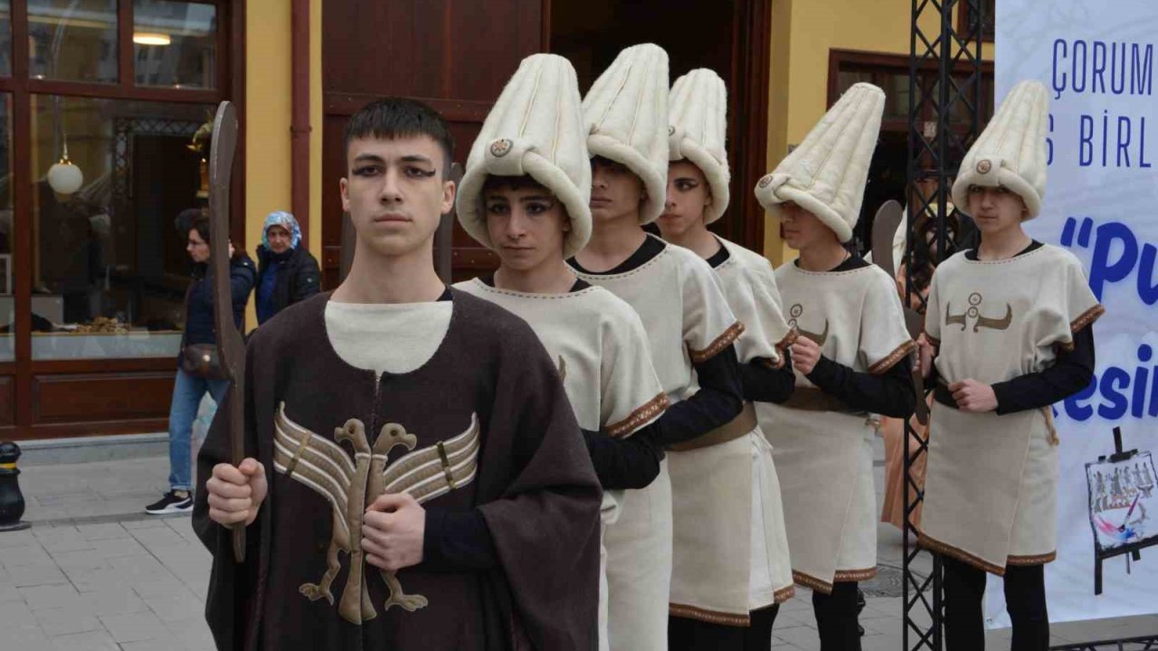 Çorum’da Puduhepa anısına görsel eserler sanatseverlerin beğenisine sunuldu