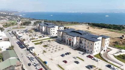 Darıca’da yeni hükümet konağı ve belediye binası hizmete başladı