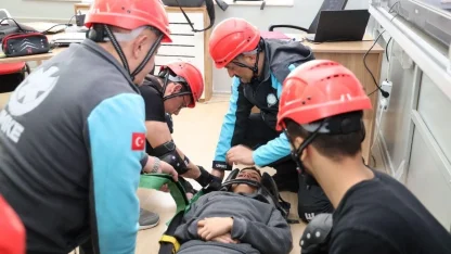 Deprem Haftası: Okullarda tahliye tatbikatı