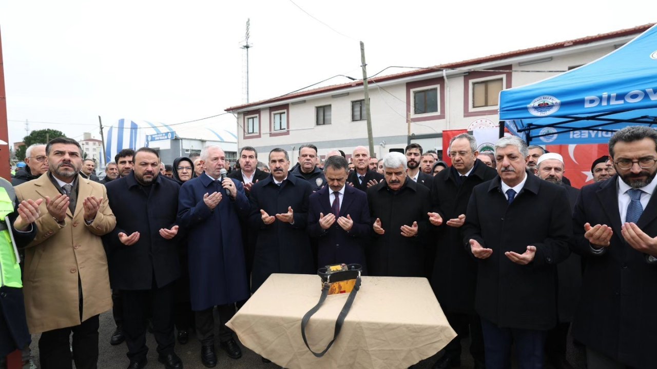 Dilovası Müftülük binasının temeli atıldı