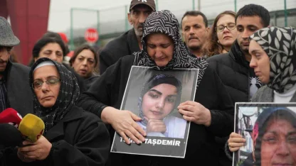 Dilovası’ndaki yangın davasında annenin sözleriyle salon buz kesti