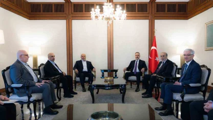 Dışişleri Bakanı Hakan Fidan, Hamas Siyasi Büro Üyesi Halil Hayye başkanlığındaki Hamas heyeti ile Ankara’da görüştü.