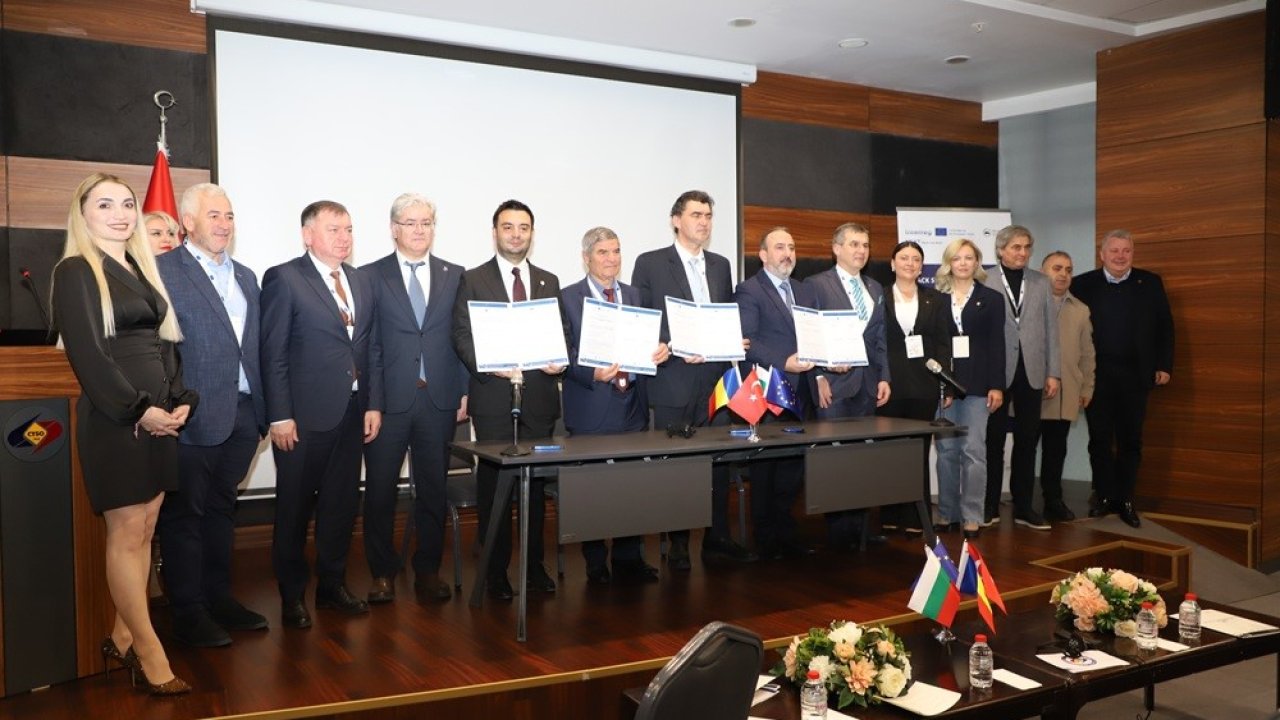 Diyalog uluslararası forum Çorlu’da yapıldı