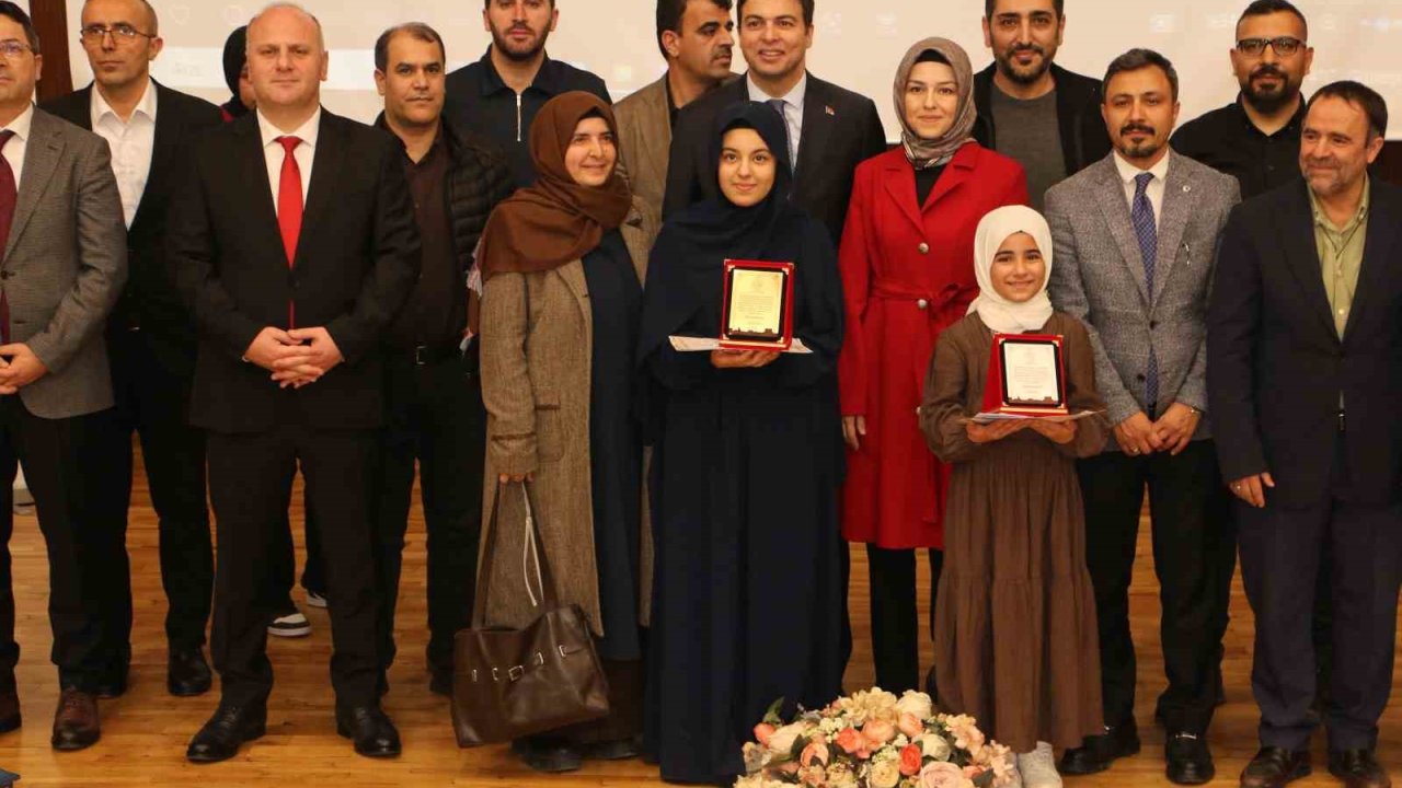 Diyarbakır’da "Genç Nida Kur’an-ı Kerim’i Güzel Okuma Yarışması" bölge finalleri tamamlandı