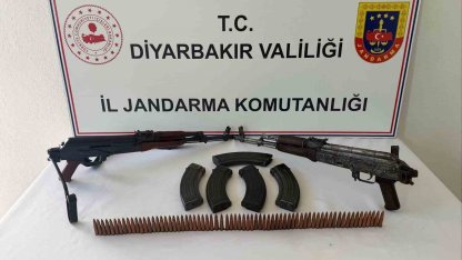 Diyarbakır’da jandarma operasyonları: Silah ve aparatları ele geçirildi