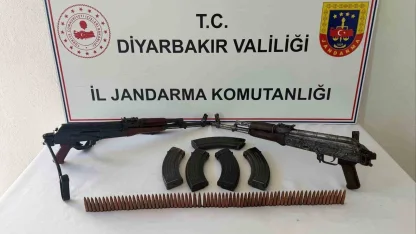 Diyarbakır’da jandarma operasyonları: Silah ve aparatları ele geçirildi