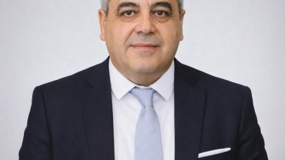 Diyarbakırlı iş adamlarından eski Bakan Eker’e destek