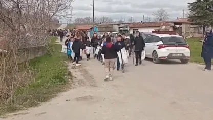 Edirne’de asırlardır süren arife günü şeker toplama geleneği