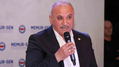 Eğitim-Bir-Sen Antalya Şube Başkanı Miran: "Eğitimciler sahipsiz değildir"
