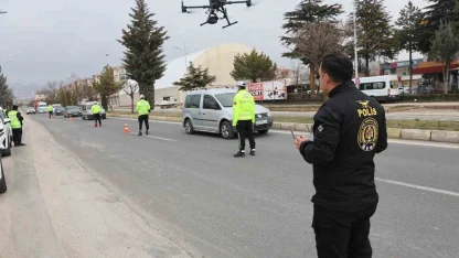 Elazığ’da dron destekli trafik uygulaması