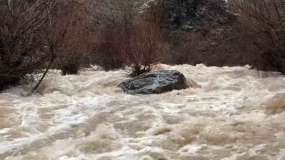 Elazığ’da yağış sonrası dereler coştu