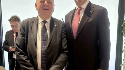 Enerji ve Tabii Kaynaklar Bakanı Bayraktar, İtalyan mevkidaşı Fratin ile bir araya geldi