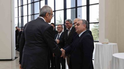 ERÜ’de bayramlaşma töreni düzenlendi