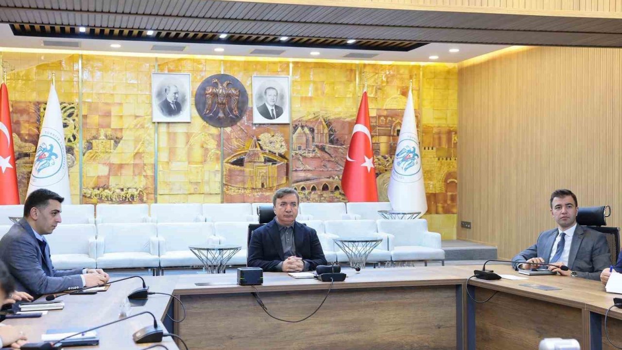 Erzincan’da spor ve turizm yatırımları masaya yatırıldı