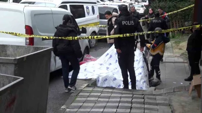 Eyüpsultan’da camdan düşen yaşlı kadın hayatını kaybetti