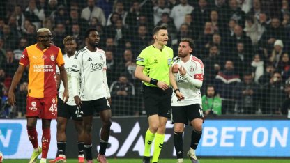 Galatasaray, Beşiktaş ile oynadığı son 5 derbide 4 kırmızı kart gördü