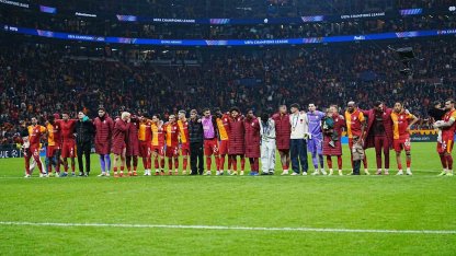 Galatasaray’da Liverpool galibiyeti sevinci