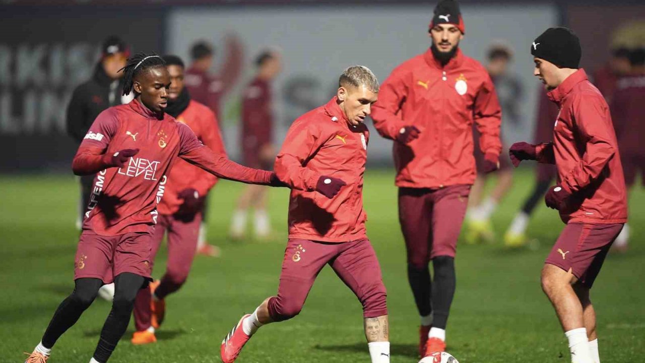 Galatasaray’da Trabzonspor maçı hazırlıkları başladı