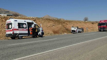 Gercüş’te minibüs takla attı: 1 yaralı