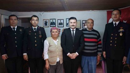 Gökçeada Kaymakamı Acar’dan Gazi ailesine bayram ziyareti