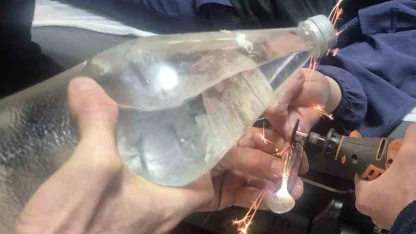 Gönen’de parmağa sıkışan yüzük itfaiye tarafından kesildi