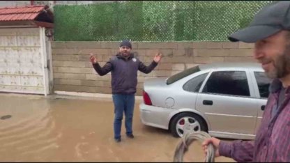 Hatay’da dolu ve sağanak yağış sonrası sel meydana geldi